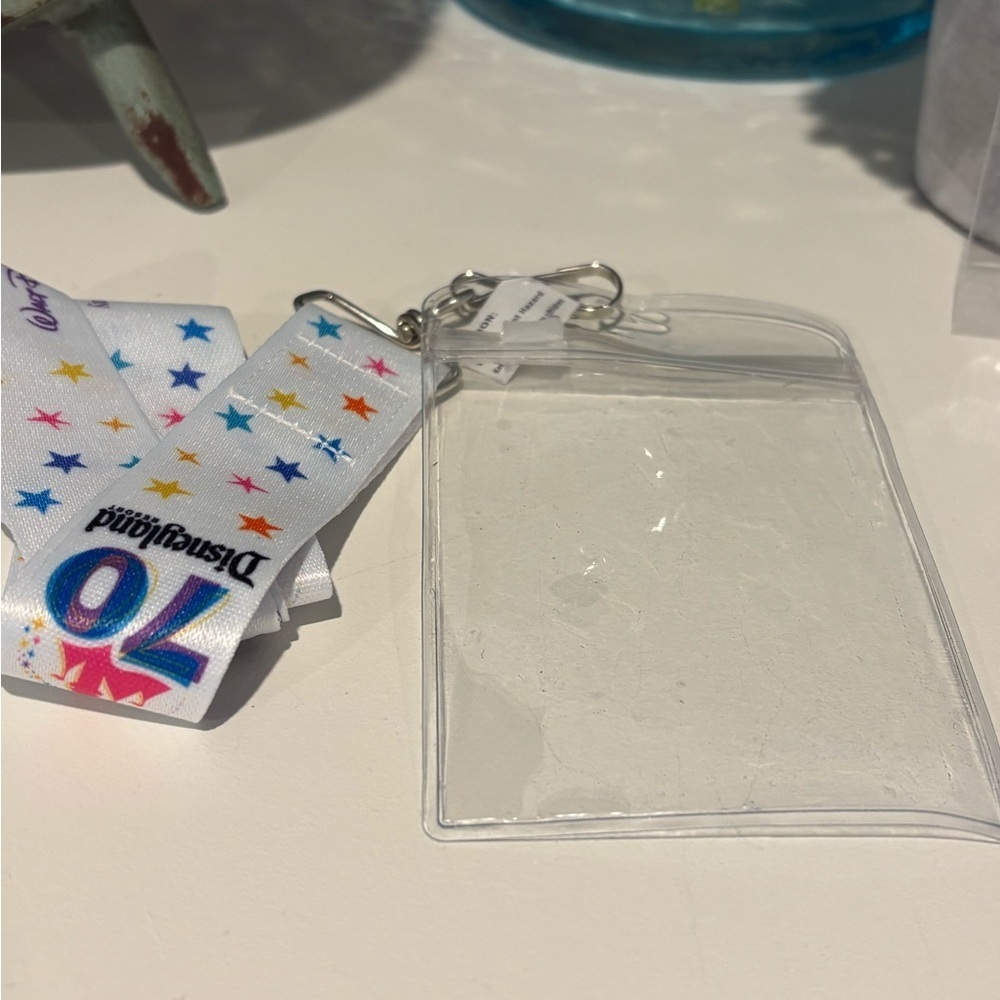 Disneyland Resort 70th Anniversary Exclusive Pin and Lanyard Set - Picture 5 of 6